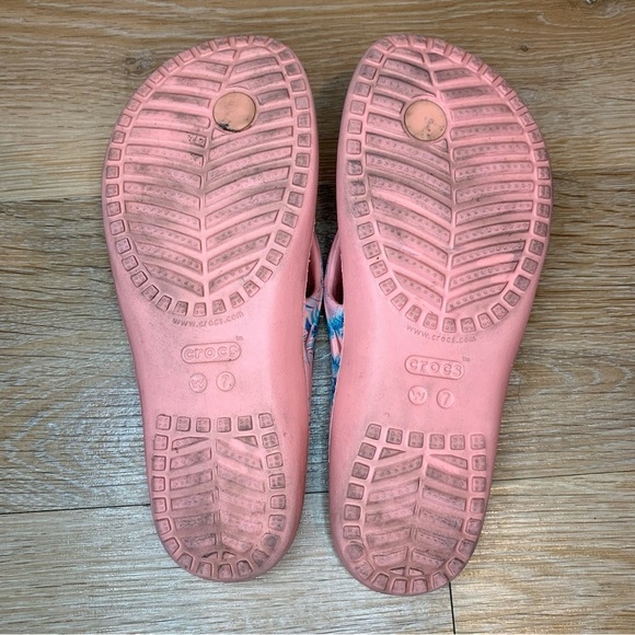 Crocs Women's Kadee II Seasonal Pink Blue Flip Flops - Picture 8 of 9